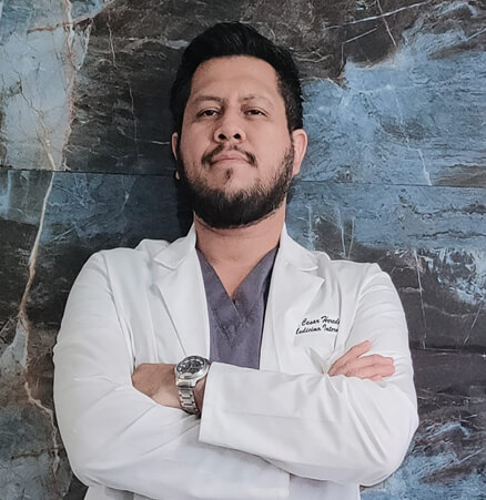 Dr. Cesar Heredia